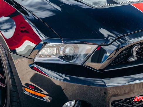 Used 2011 Ford Mustang Shelby GT500 w/ SVT Performance Pkg image 37