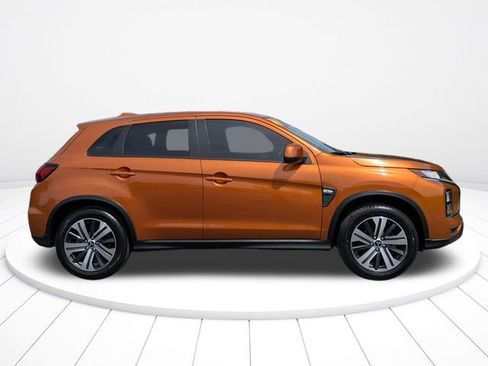 Used 2021 Mitsubishi Outlander Sport ES FWD image 2