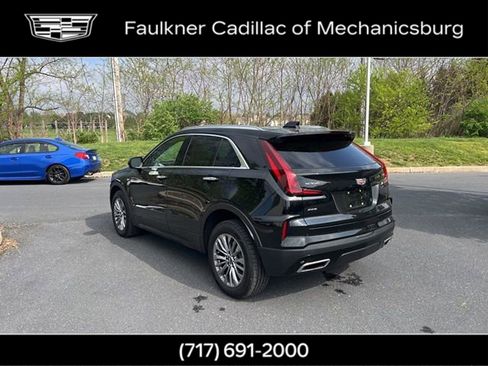 Used 2025 Cadillac XT4 Premium Luxury image 33