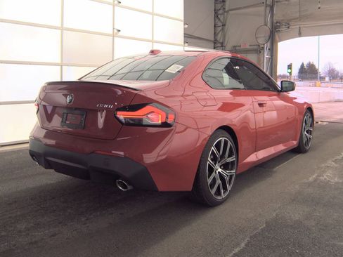 Used 2024 BMW 230i Coupe w/ Convenience Package image 7