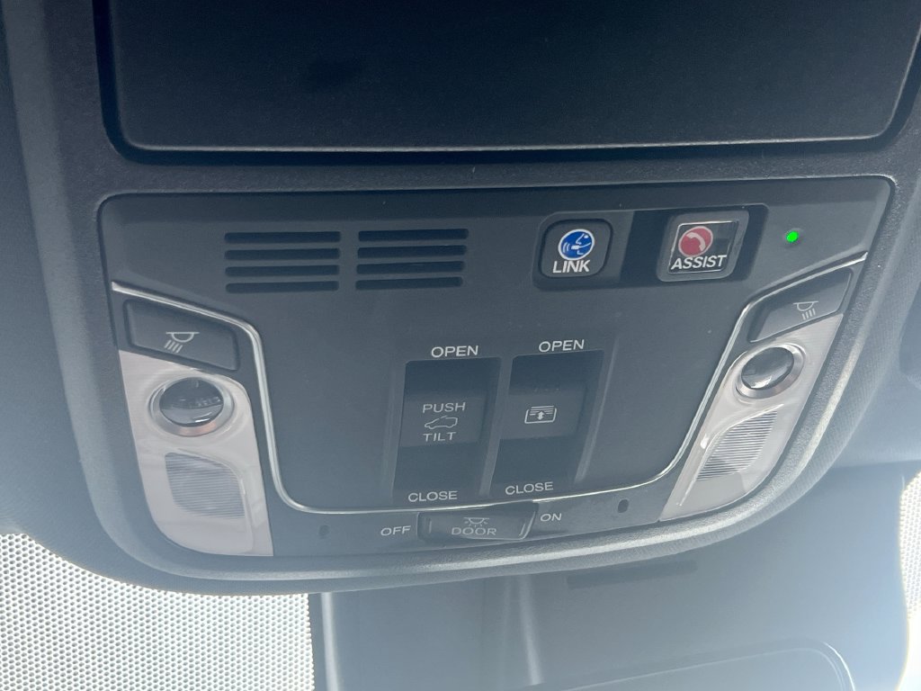 Used 2021 Honda Pilot Black Edition image 45