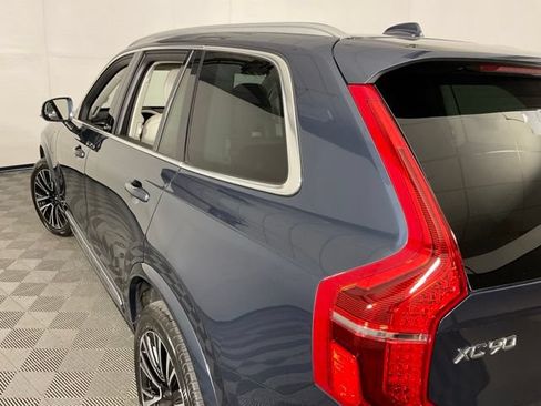 Certified 2025 Volvo XC90 T8 Plus w/ Protection Package Premier AWD/4WD image 37