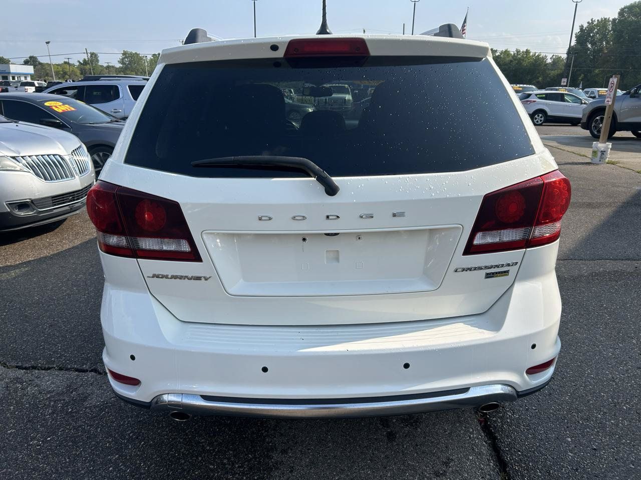 Used 2015 Dodge Journey Crossroad w/ Driver Convenience Group FWD image 8