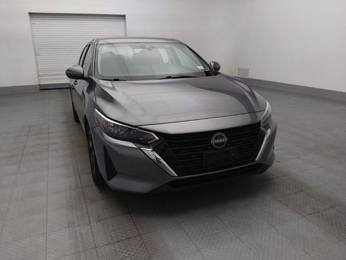 Used 2024 Nissan Sentra SV FWD image 14
