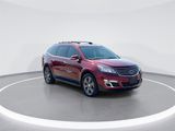 Used 2017 Chevrolet Traverse LT image 2