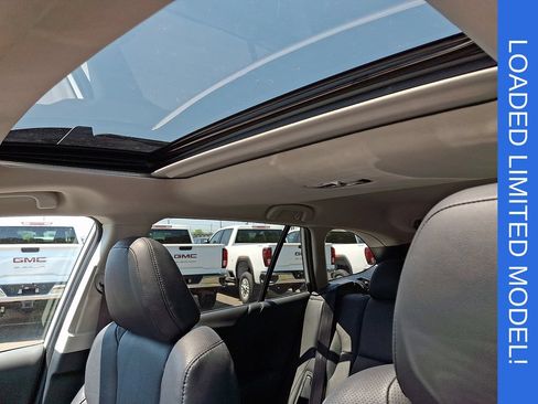 Used 2022 Subaru Outback Limited AWD/4WD image 14