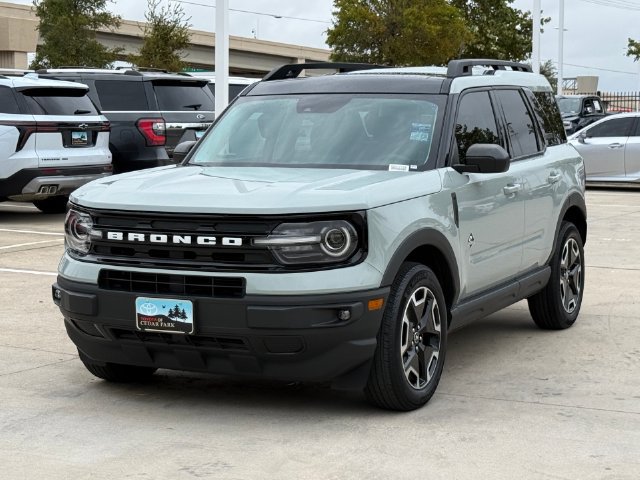 Used 2023 Ford Bronco Sport Outer Banks w/ Tech Package AWD/4WD image 7