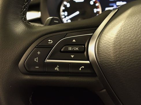 Certified 2025 INFINITI QX50 Luxe image 20