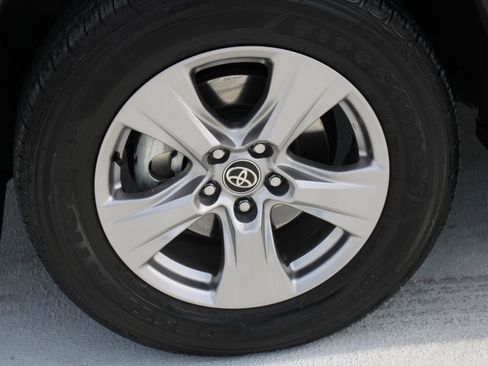 Certified 2023 Toyota RAV4 XLE image 9