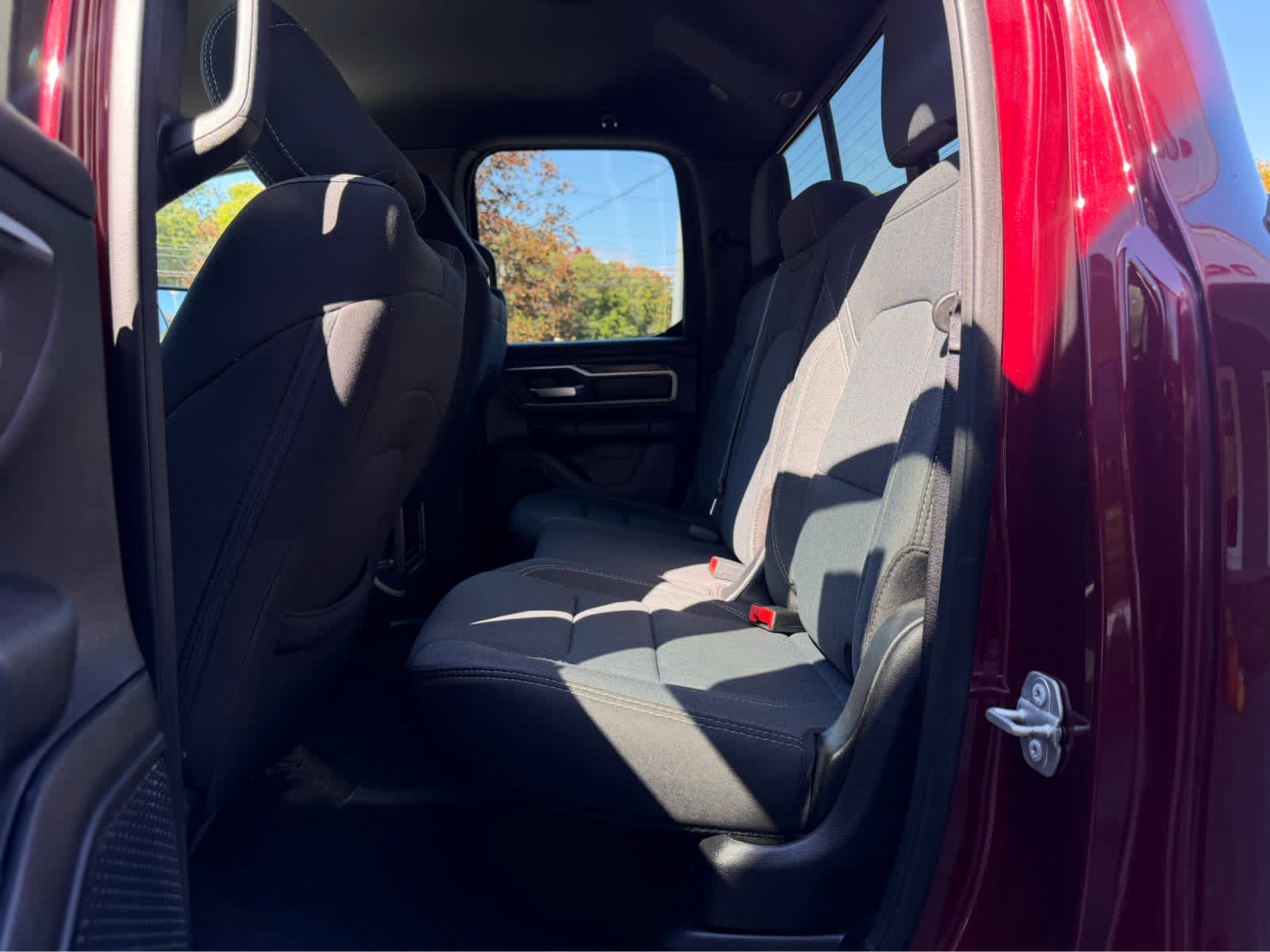 Used 2022 RAM 1500 Big Horn AWD/4WD image 16