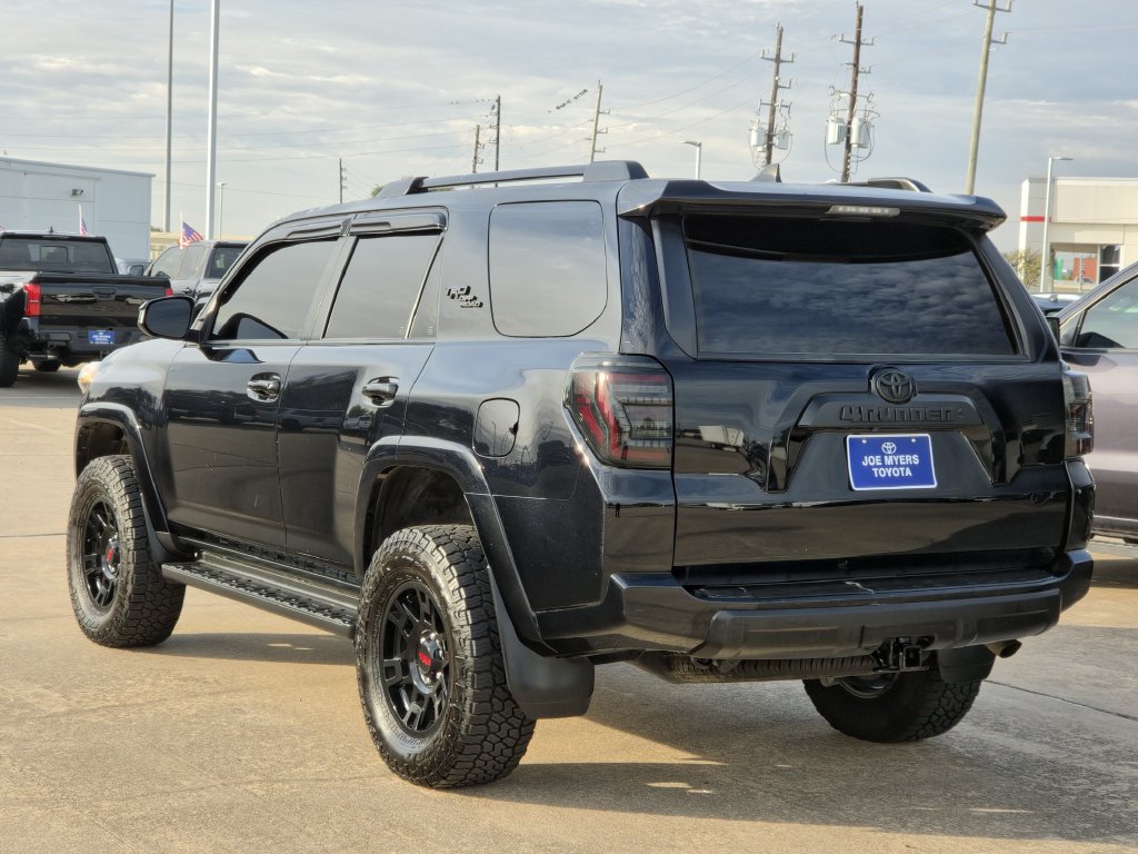 Used 2024 Toyota 4Runner TRD Off-Road AWD/4WD image 7