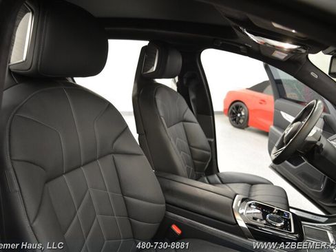 Used 2024 BMW i7 M70 w/ Executive Package image 20
