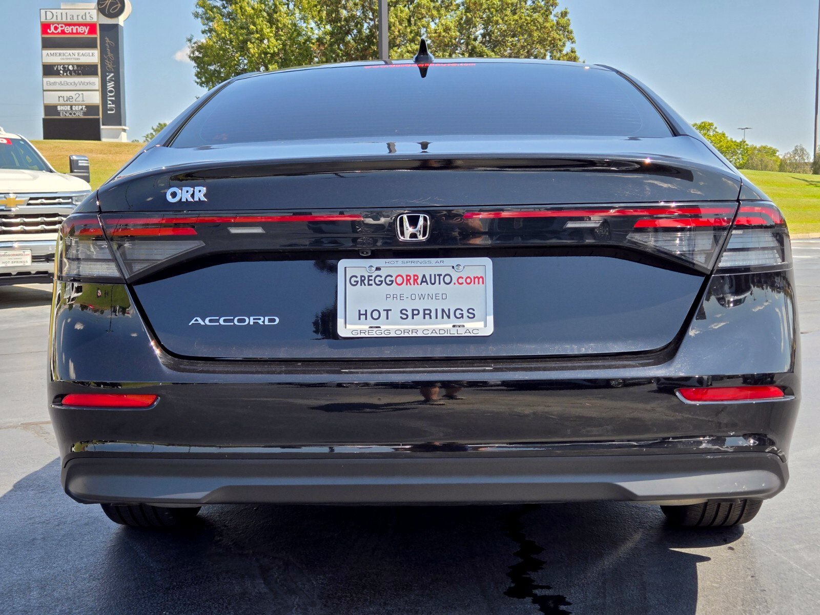 Used 2025 Honda Accord SE image 4