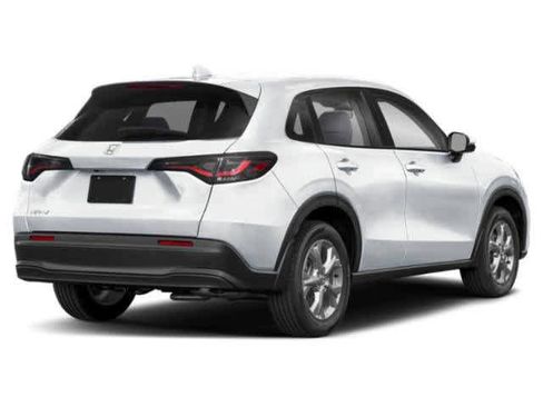 Used 2023 Honda HR-V LX image 2