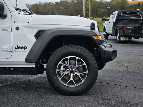 New 2026 Jeep Wrangler Sport S image 9