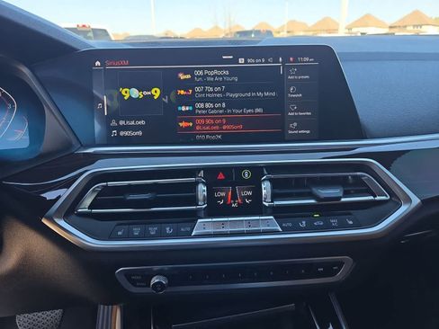 Used 2019 BMW X5 xDrive40i w/ Premium Package image 27