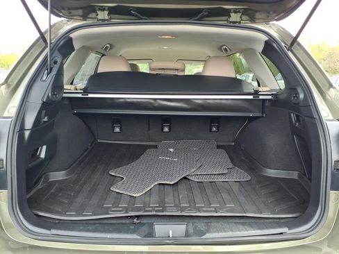 Used 2019 Subaru Outback 2.5i Premium AWD/4WD image 17