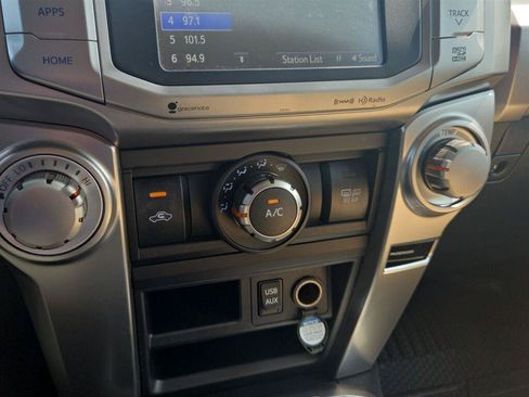 Used 2016 Toyota 4Runner SR5 Premium RWD image 13