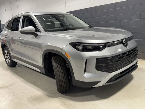 New 2025 Volkswagen Tiguan S image 22