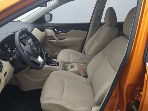 Used 2017 Nissan Rogue S image 17