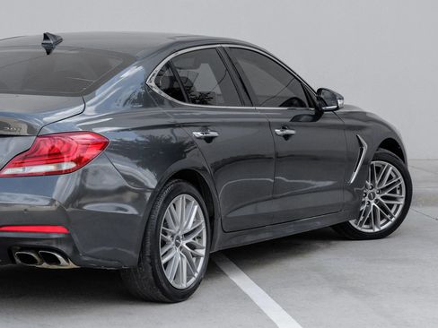 Used 2021 Genesis G70 2.0T w/ Elite Package RWD image 6