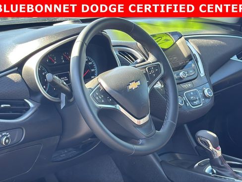 Used 2025 Chevrolet Malibu RS w/ LPO, Floor Liner Package image 10