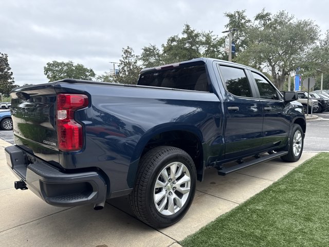 Used 2022 Chevrolet Silverado 1500 Custom RWD image 2