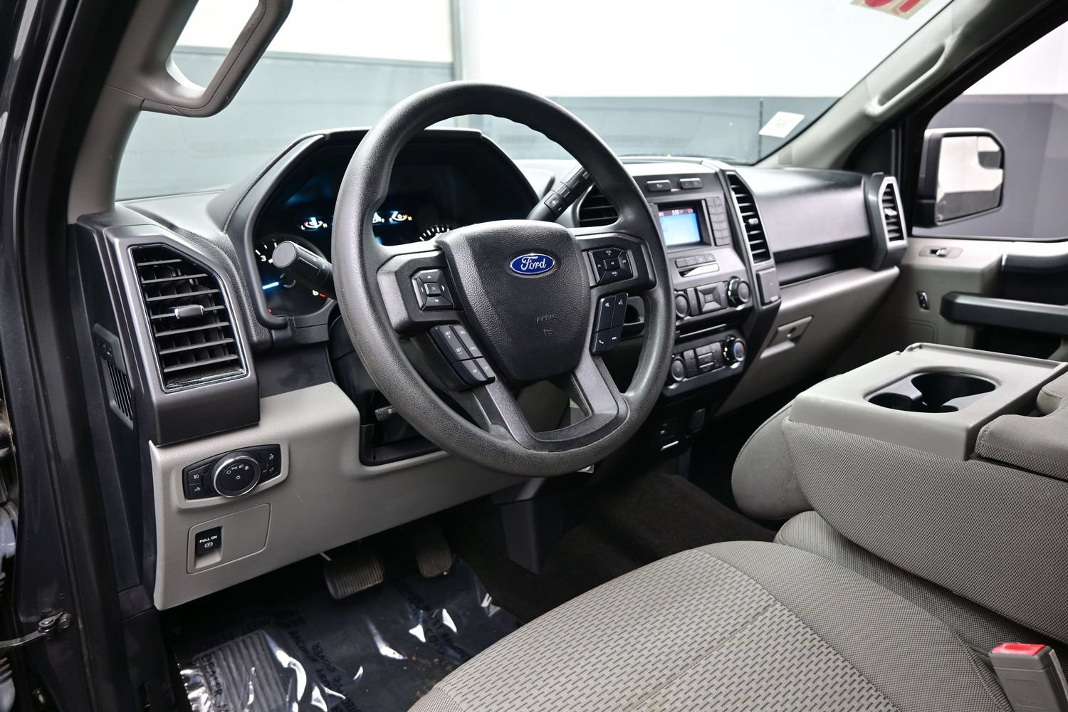 Used 2018 Ford F150 XLT RWD image 11