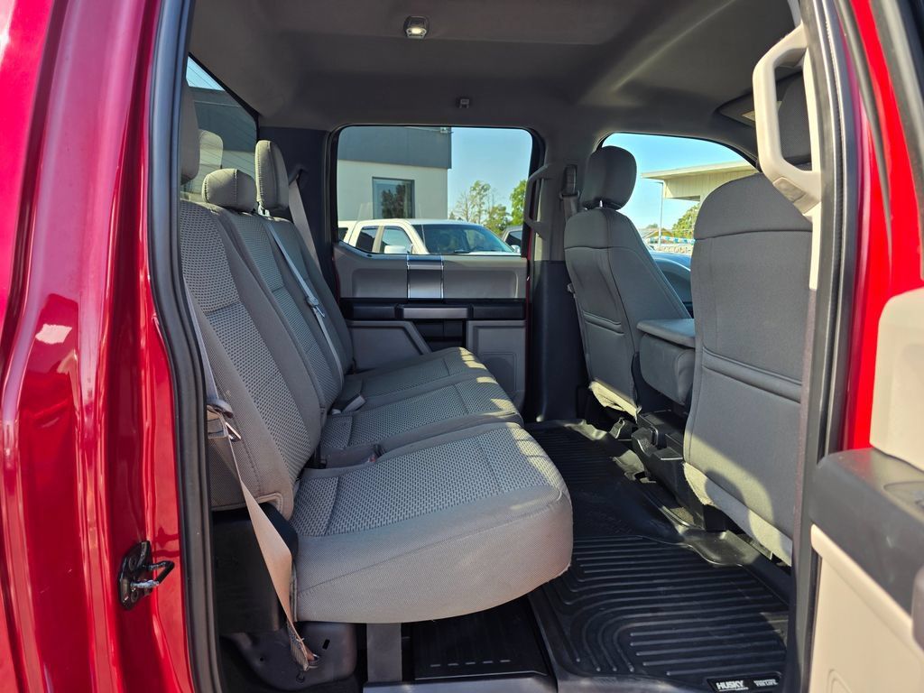 Used 2018 Ford F250 XLT w/ XLT Premium Package AWD/4WD image 19