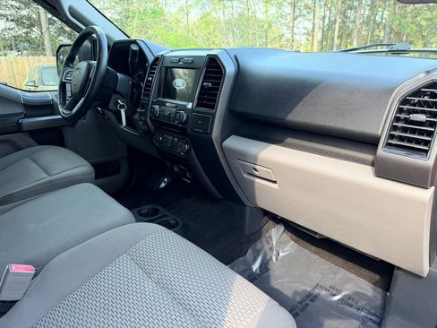 Used 2018 Ford F150 XLT w/ Equipment Group 302A Luxury image 33