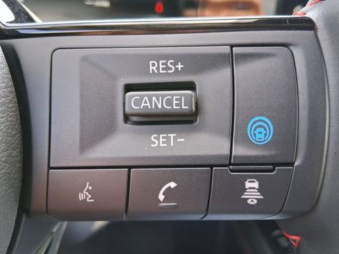 New 2026 Nissan Kicks SR image 11