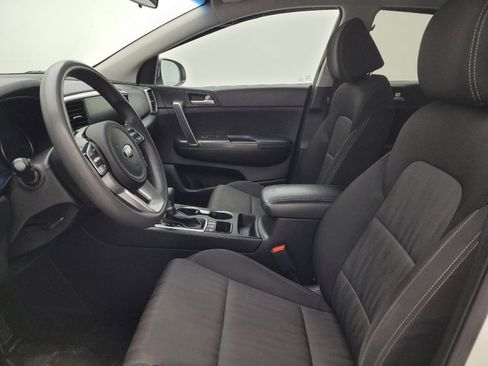 Used 2020 Kia Sportage LX AWD/4WD image 17