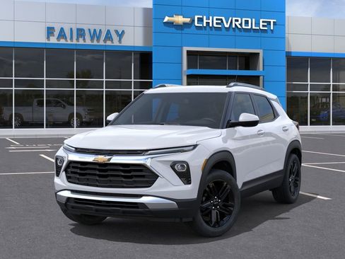 New 2026 Chevrolet TrailBlazer LT w/ Convenience Package AWD/4WD image 6