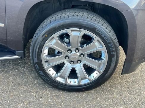 Used 2018 GMC Yukon Denali image 33