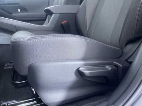 Used 2026 Subaru Crosstrek 2.5i image 12