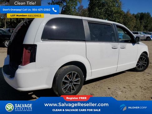 Used 2019 Dodge Grand Caravan GT image 4