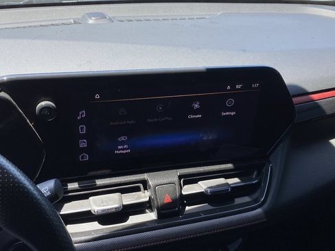 Used 2024 Chevrolet TrailBlazer RS w/ Convenience Package FWD image 8
