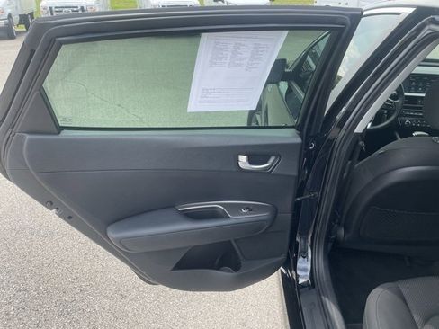 Used 2020 Kia Optima LX image 49