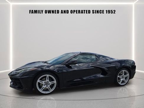 Used 2025 Chevrolet Corvette Stingray Premium Conv w/ 3LT RWD image 1