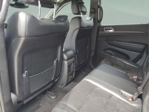 Certified 2021 Jeep Grand Cherokee Laredo X image 6