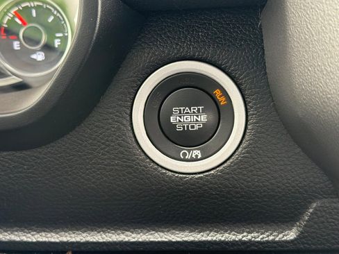 Used 2024 RAM 1500 Laramie image 21