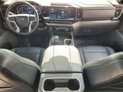 Certified 2023 Chevrolet Silverado 1500 RST w/ Z71 Off-Road Package image 18