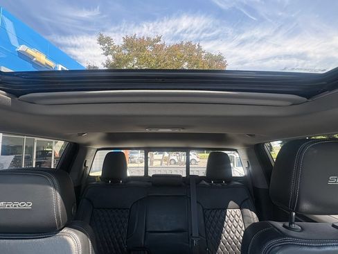 Used 2022 Chevrolet Silverado 1500 RST w/ All Star Edition Plus AWD/4WD image 13