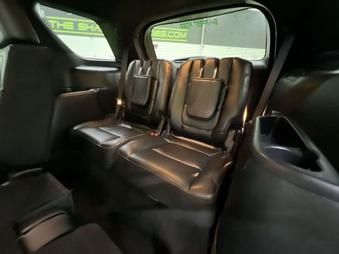Used 2018 Ford Explorer Sport AWD/4WD image 28