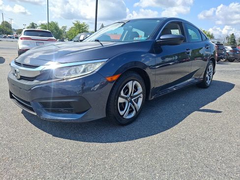 Used 2018 Honda Civic LX image 3