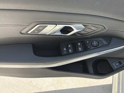 Used 2019 BMW 330i Sedan w/ Convenience Package image 13