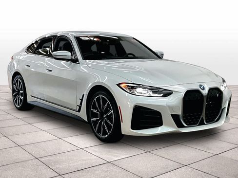 Used 2023 BMW i4 eDrive40 w/ M Sport Package RWD image 2
