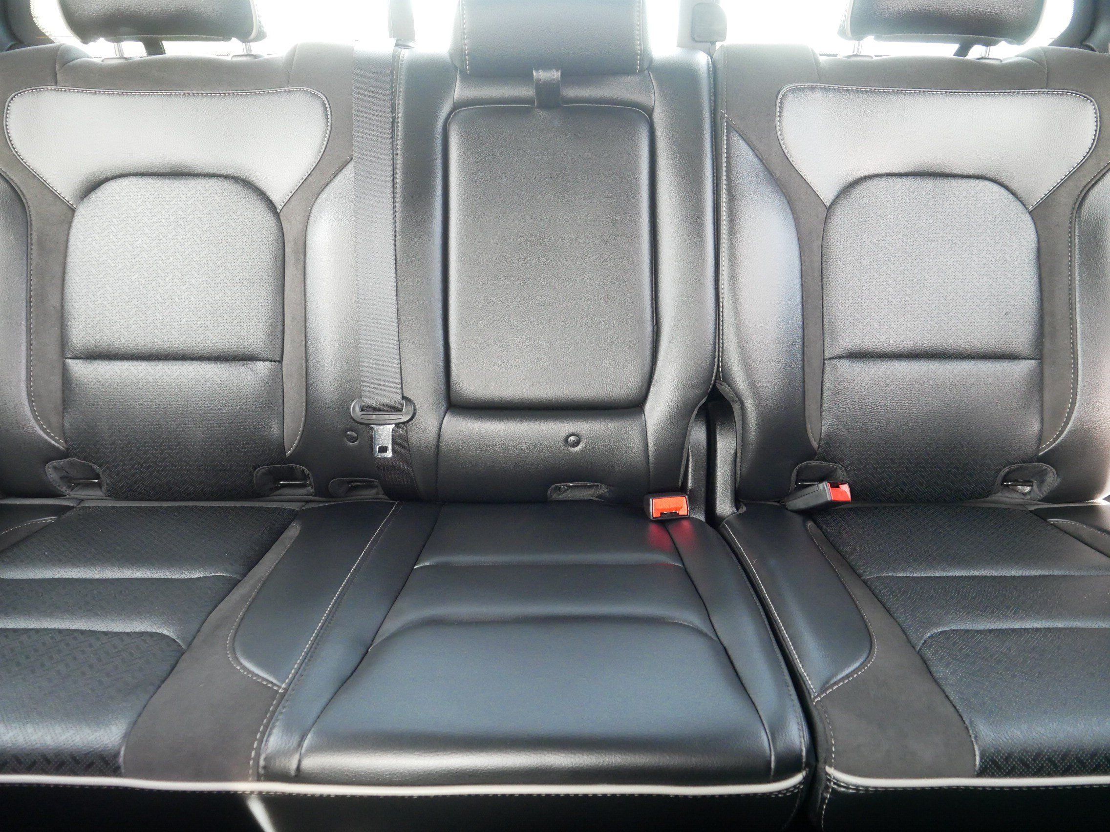 Used 2023 RAM 1500 Laramie AWD/4WD image 13
