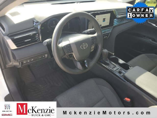 Used 2025 Toyota Camry LE w/ Convenience Package FWD image 6