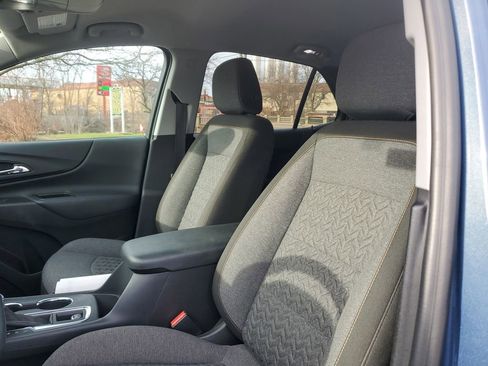 Used 2024 Chevrolet Equinox LT AWD/4WD image 15